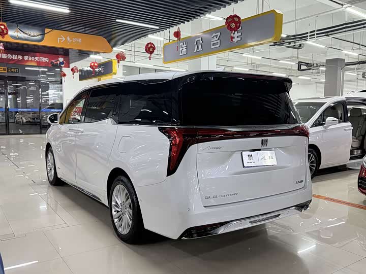 Buick GL8 Century 2025 2025款 2.0T 六座蕴世版