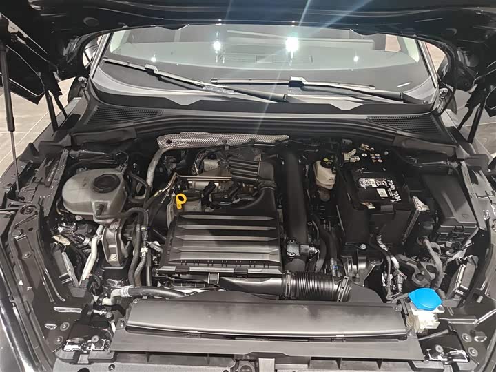 Volkswagen Lamando L 2024 2024款 凌渡L 280TSI DSG酷辣版