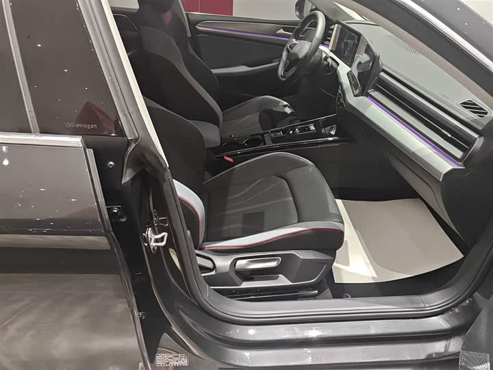 Volkswagen Lamando L 2024 2024款 凌渡L 280TSI DSG酷辣版