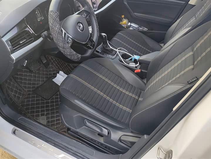 Volkswagen Lavida 2025 2025款 新锐 1.5L 出众新逸版