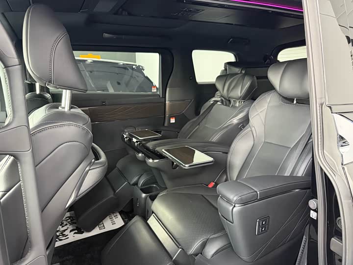 Toyota Alphard 2024 2024款 双擎 2.5L 臻享版