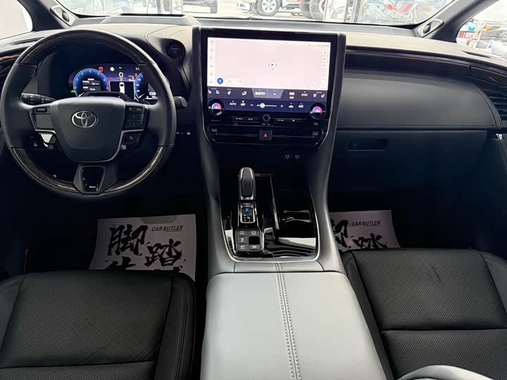 Toyota Alphard 2024 2024款 双擎 2.5L 臻享版