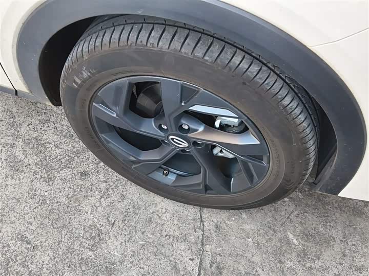 GAC Trumpchi GS3 2023 2023款 影速 270T 劲智版