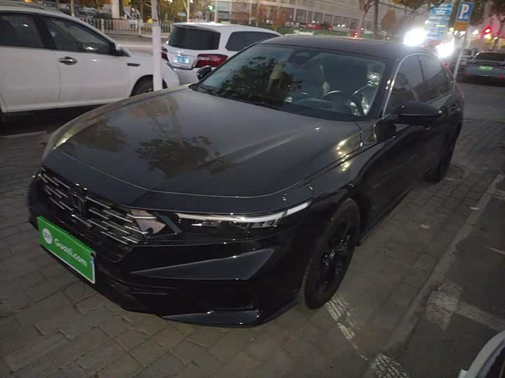 Honda Accord 2025 2025款 运动系列 260TURBO 豪华版