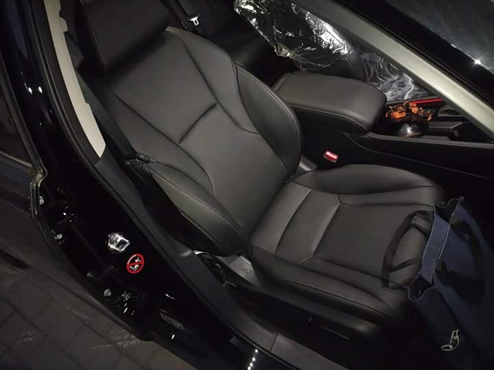 Honda Accord 2025 2025款 运动系列 260TURBO 豪华版