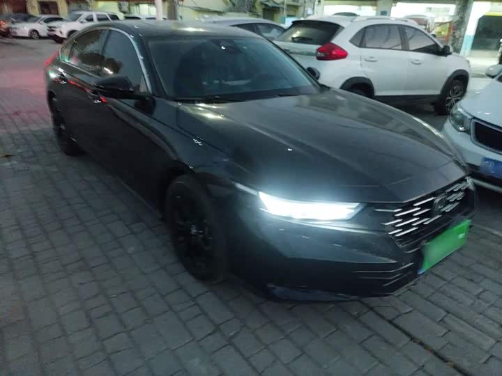 Honda Accord 2025 2025款 运动系列 260TURBO 豪华版