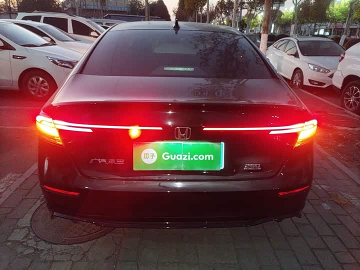 Honda Accord 2025 2025款 运动系列 260TURBO 豪华版
