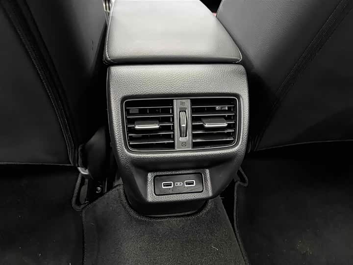 Honda Integra 2023 2023款 2.0L e:HEV 锐·尊享版