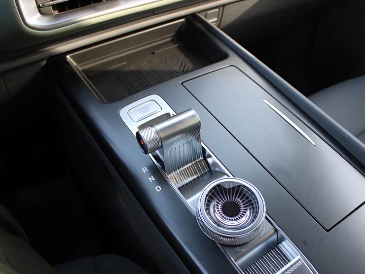 BAIC Beijing BJ30 2024 2024款 1.5T 魔核电驱进阶版