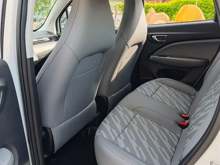 Leapmotor T03 2025 2025款 310舒享版