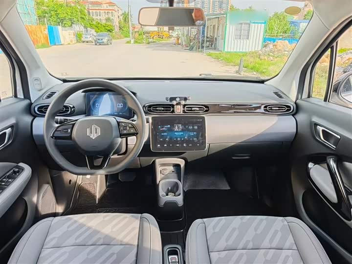 Leapmotor T03 2025 2025款 310舒享版