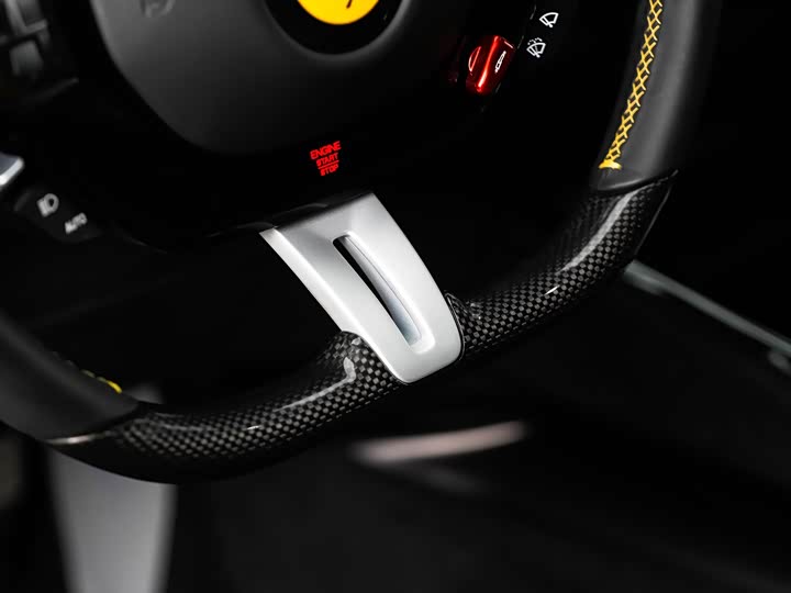 Ferrari Purosangue 2023 2023款 6.5L V12