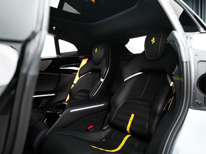 Ferrari Purosangue 2023 2023款 6.5L V12