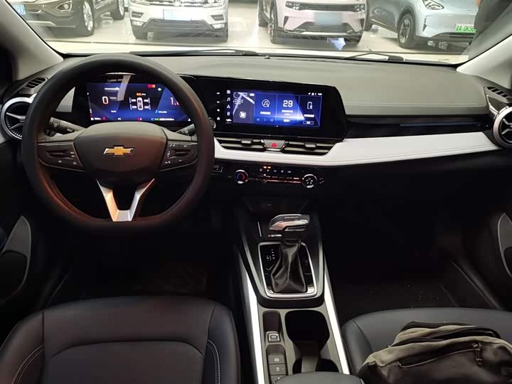 Chevrolet Monza 2024 2024款 1.5L 双离合悦享版