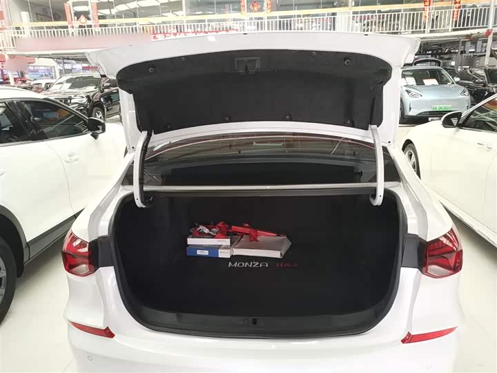 Chevrolet Monza 2024 2024款 1.5L 双离合悦享版