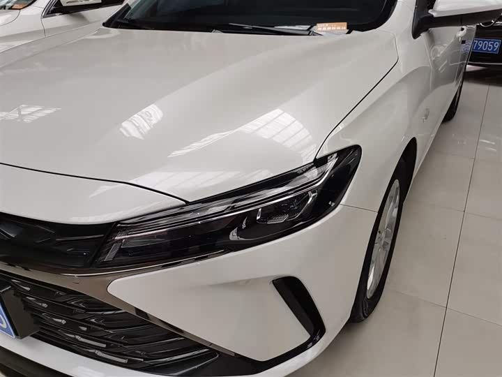 Chevrolet Monza 2024 2024款 1.5L 双离合悦享版