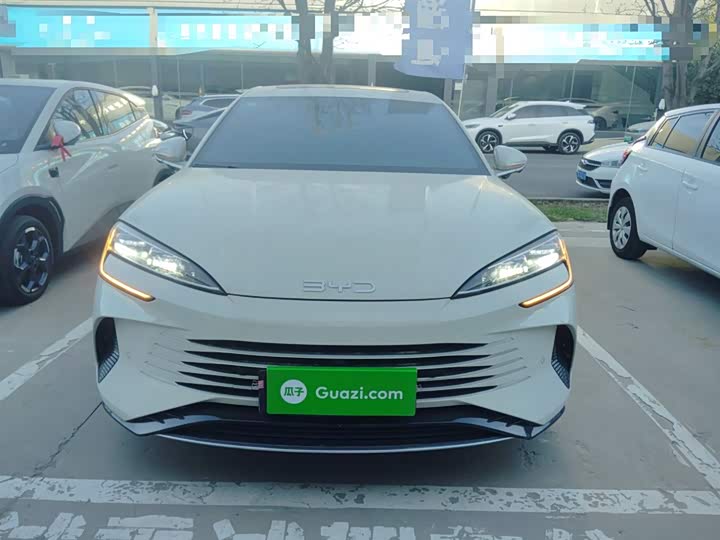 BYD Seal 07 DM-i Hybrid 2025 2025款 智驾版 DM-i 1.5L 125km 尊贵型