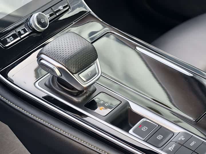 Roewe i6 Max EV 2023 2023款 EV 420天幕特别版