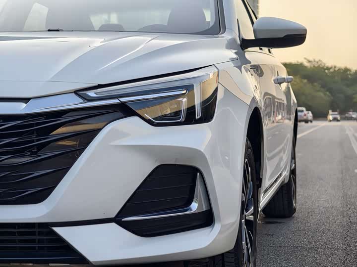 Roewe i6 Max EV 2023 2023款 EV 420天幕特别版