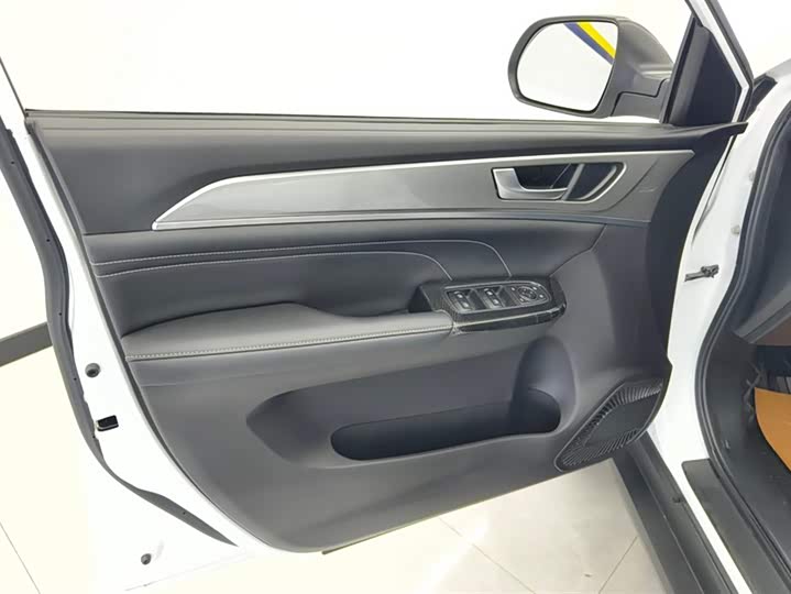 Haval M6 2023 2023款 PLUS 1.5T DCT豪华智联型