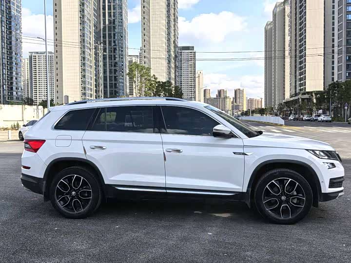 Skoda Kodiaq 2020 2020款 TSI330 7座两驱豪华优享版