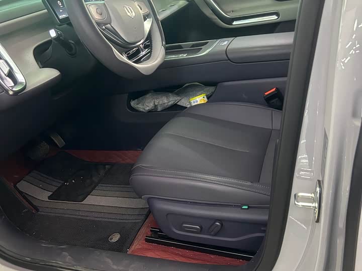 Leapmotor B01 2025 2025款 650激光雷达版