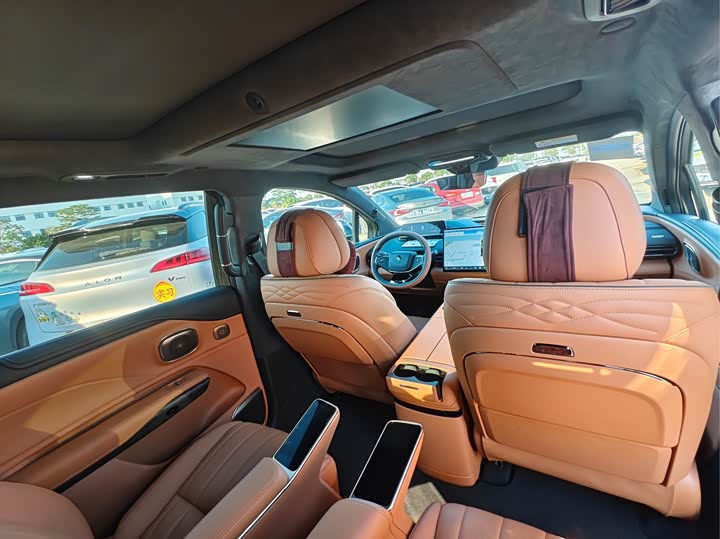 GAC Hyptec HL 2025 2025款 700 Ultra六座四驱激光雷达版