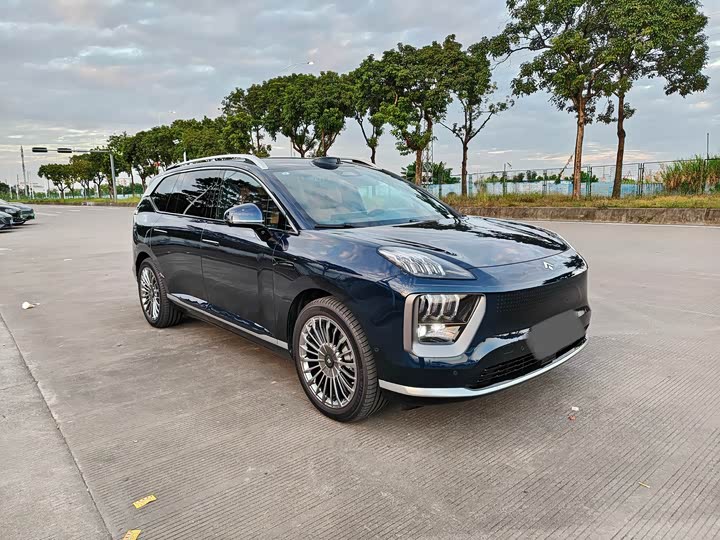 GAC Hyptec HL 2025 2025款 700 Ultra六座四驱激光雷达版