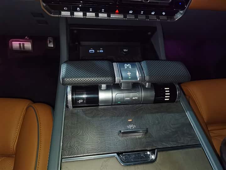 Dongfeng Mengshi M-Hero 917 2023 2023款 纯电基础版