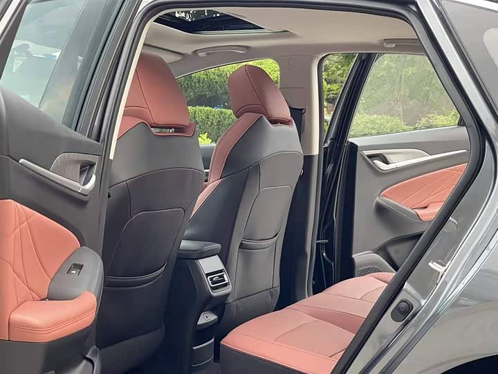 Changan Eado Plus 2025 2025款 PLUS 1.4T 双离合高能版