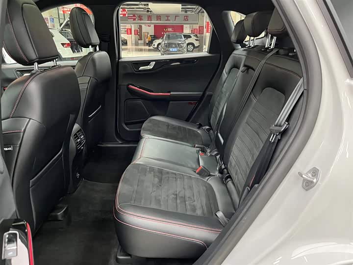 Ford Escape 2024 2024款 EcoBoost 245 四驱纵享款ST-Line Pro