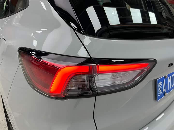 Ford Escape 2024 2024款 EcoBoost 245 四驱纵享款ST-Line Pro