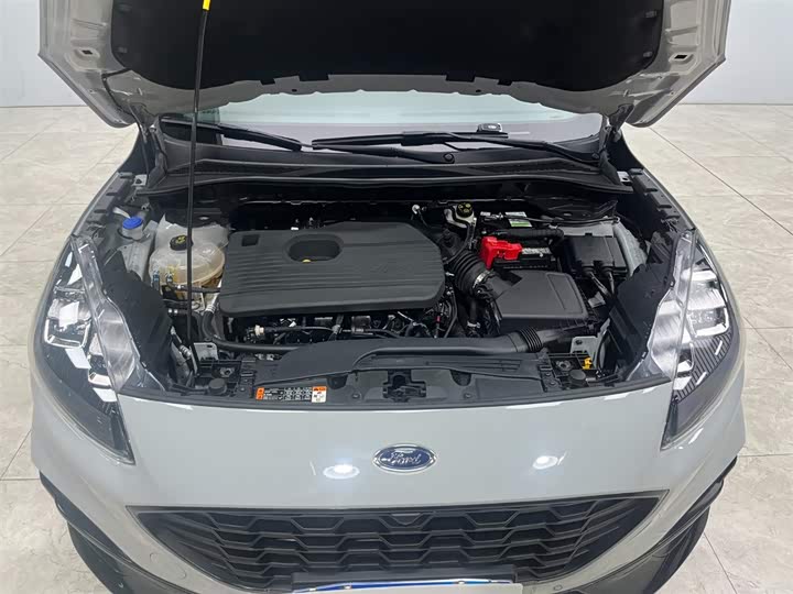 Ford Escape 2024 2024款 EcoBoost 245 四驱纵享款ST-Line Pro