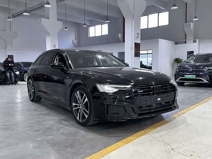 Audi A6 2023 2023款 Avant 先锋派 45 TFSI 臻选动感型