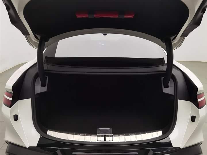 Denza Z9 2024 2024款 1100km 四驱Ultra版