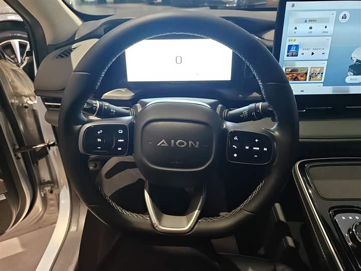 GAC Aion S Plus 2023 2023款 70 乐享版 三元锂