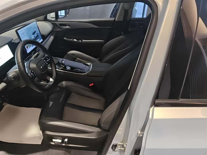 GAC Aion S Plus 2023 2023款 70 乐享版 三元锂