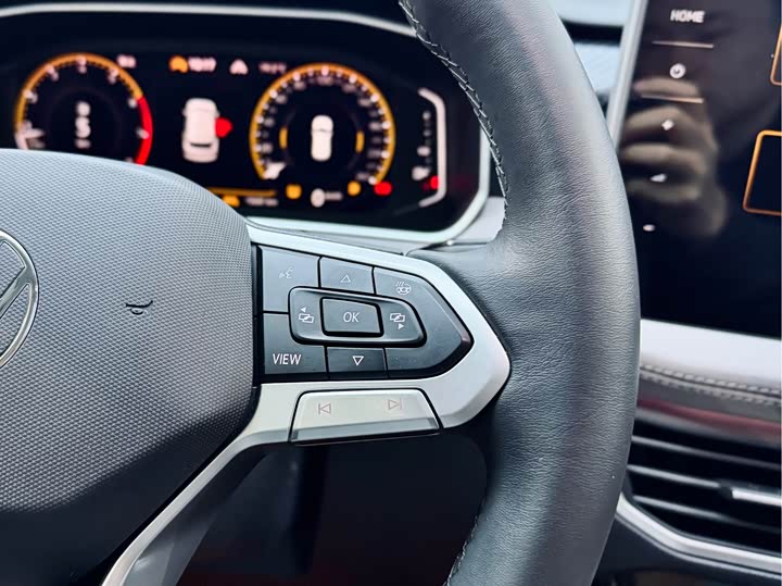 Volkswagen Tayron 2024 2024款 330TSI 两驱豪华Plus进阶版