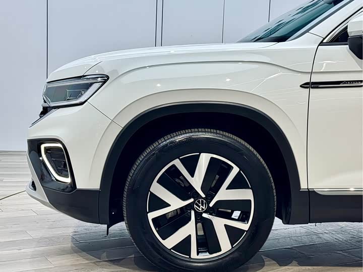 Volkswagen Tayron 2024 2024款 330TSI 两驱豪华Plus进阶版
