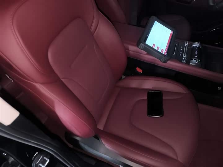 Tank 300 Hybrid 2025 2025款 Hi4-T 37.1kWh