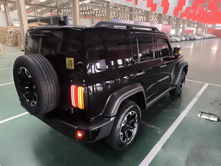 Tank 300 Hybrid 2025 2025款 Hi4-T 37.1kWh