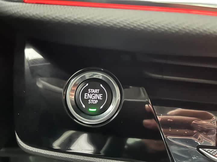 Buick Envision S 2025 2025款 25T 进享白金版