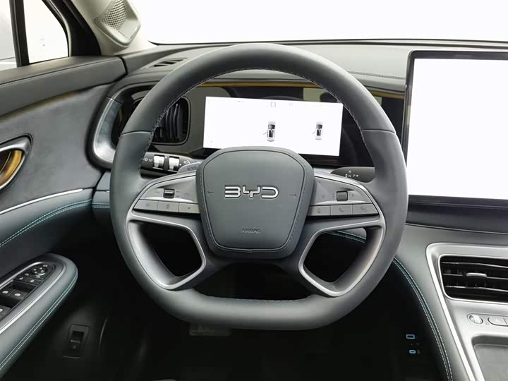 BYD Sea Lion 07 DM-i Hybrid 2025 2025款 150 领航+版