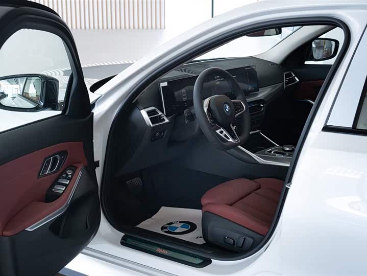 BMW i3 2025 2025款 eDrive 40 L 曜夜套装