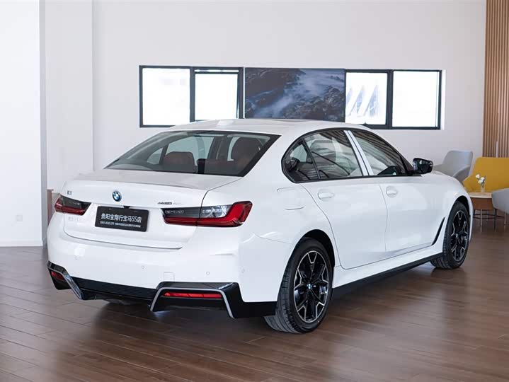 BMW i3 2025 2025款 eDrive 40 L 曜夜套装