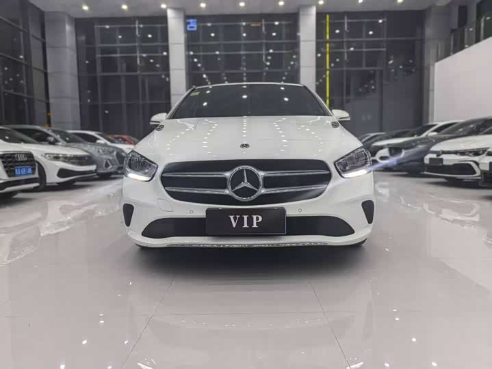 Mercedes-Benz B-Class 2021 2021款 B 180 时尚型