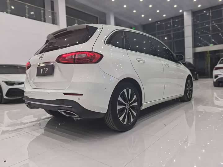 Mercedes-Benz B-Class 2021 2021款 B 180 时尚型
