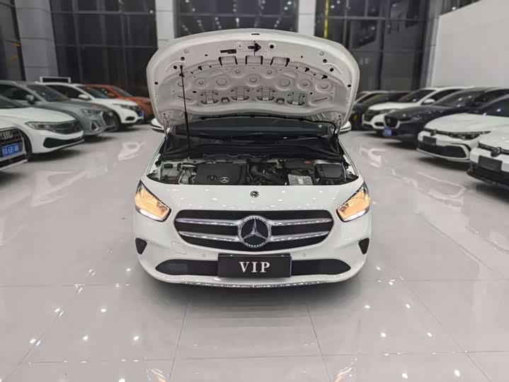 Mercedes-Benz B-Class 2021 2021款 B 180 时尚型