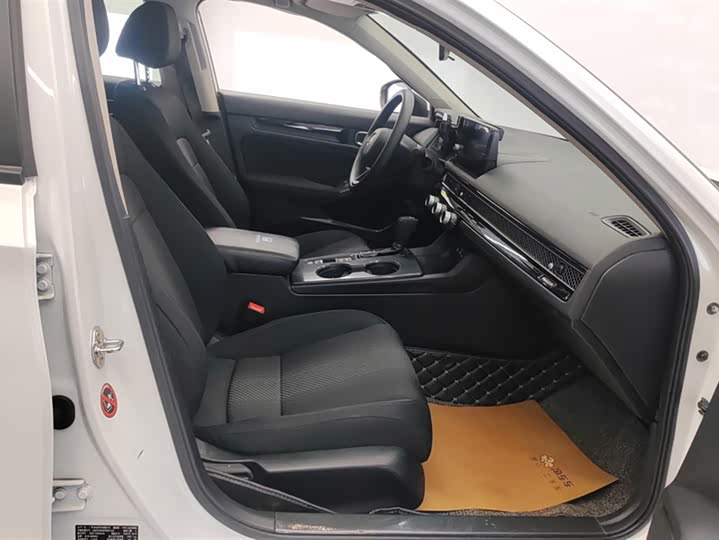 Honda Integra 2023 2023款 240TURBO CVT领先版