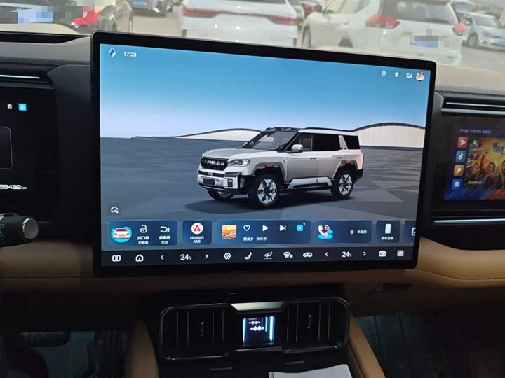 BYD FangChengBao Leopard 8 2025 2025款 智勇旗舰版 7座